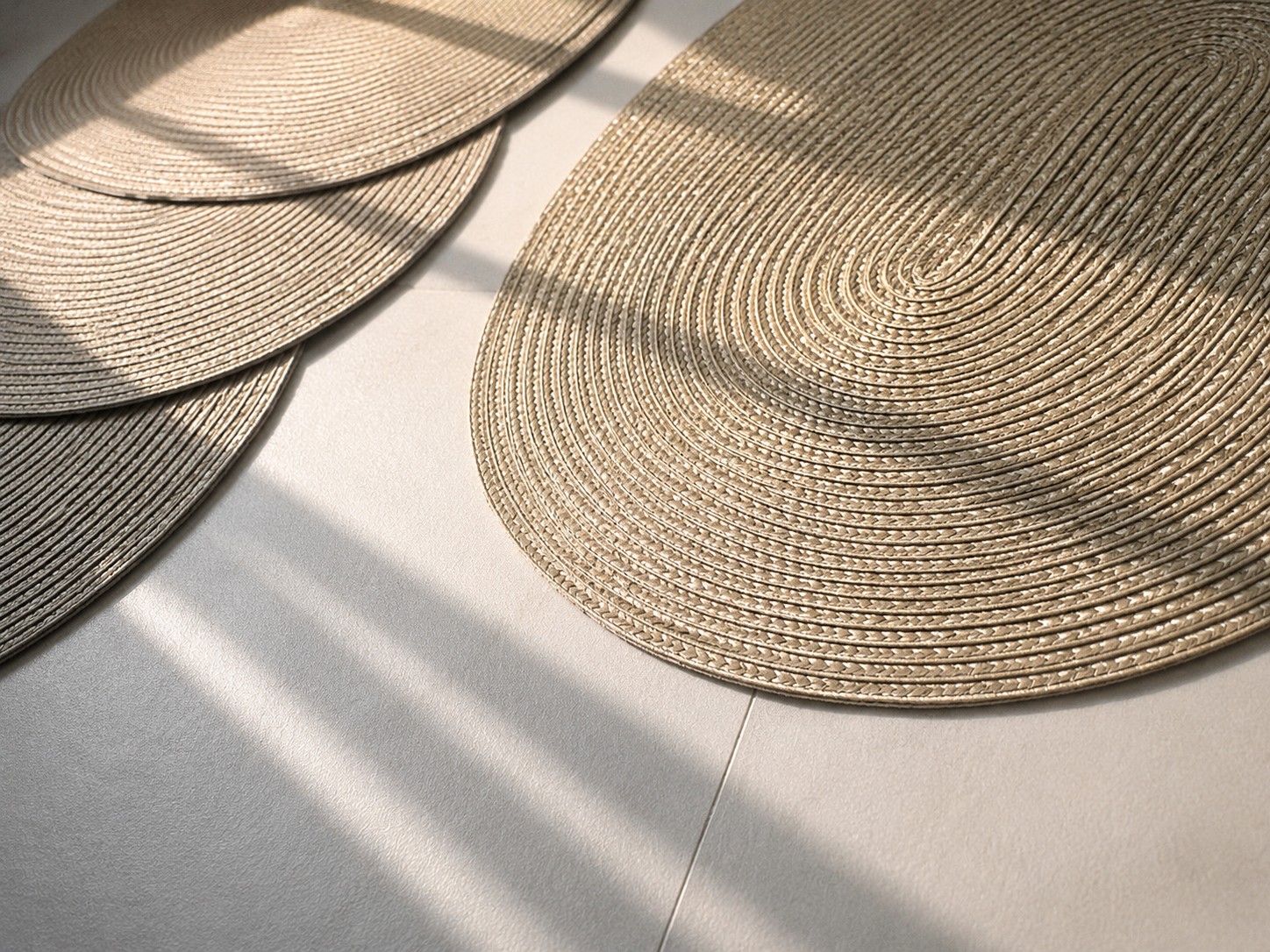 Deluxe oval Placemats
